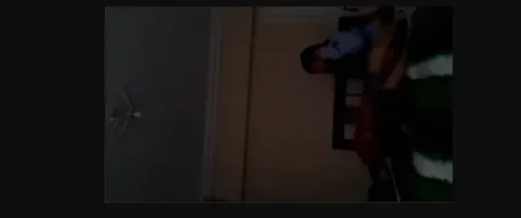 Muratın Kardeşleri Salonda Oynarken Sevgilisi Büşrayı Odasında Sikiyor