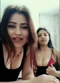 2 şahane kız arkadaşın bomba gibi yayını tamamen soyunuyorlar bu yayını kaçıran pişman olur